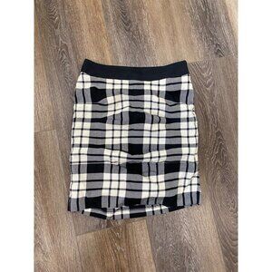 Scottish LOCHCARRON Black & White Clan Tartan Fitted Skirt Womens Size 8-10